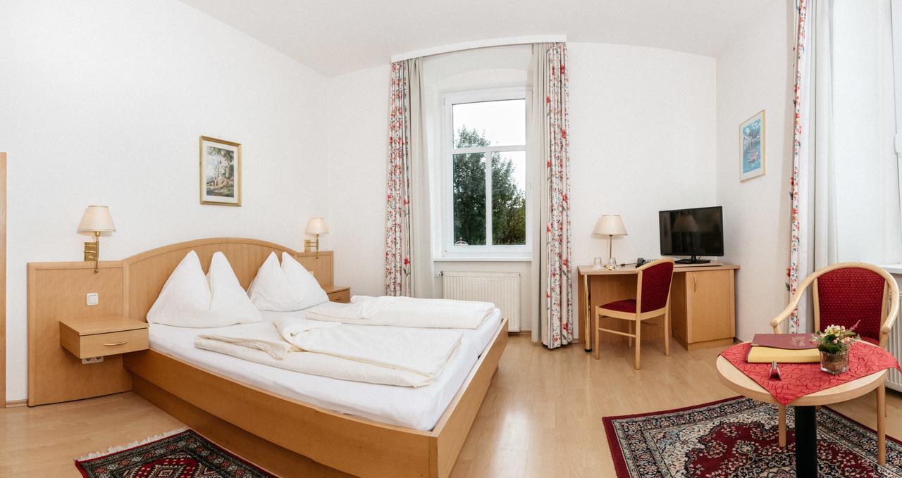 Postwirt Hotell Seeboden Exteriör bild