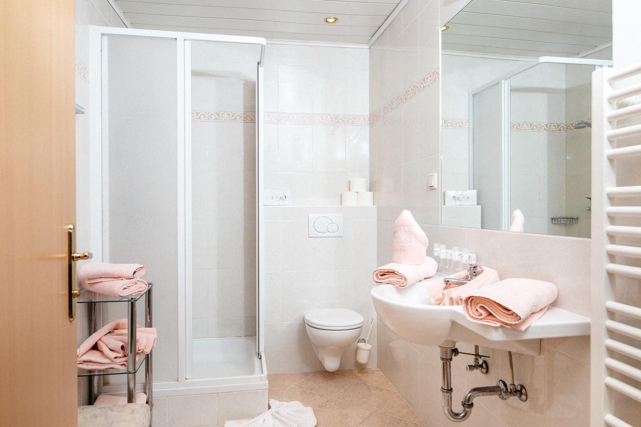 Postwirt Hotell Seeboden Exteriör bild